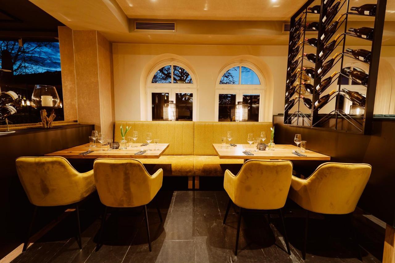 Weingut Und Gaestehaus Apel 니텔 외부 사진